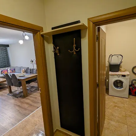 Business And Leisure In Mladost 2 With Free Garage Апартаменты *